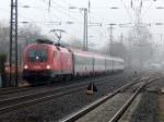 1116 051 der ÖBB kam mit ca. 20 Minuten Verspätung mit den EN420 von Wien bei leichten Nebel durch Oberbilk gefahren.

Düsseldorf 17.01.2015