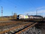 1116 130-6  frontrunner  durchfährt mit IC548 (REGION TENNENGAU) den Bhf.