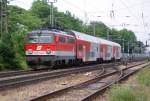 1142 688 als S50 nach Tullnerbach-Pressbaum kurz vor dem nchsten Halt in Wien Penzing, 26.05.2009.