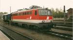 BB-Lok 1142 617 mit einem Fahrradwagen im Mai 1998 abgestellt in Lienz.