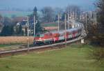 1142 608 mit R 2024, fotografiert zwischen Neulengbach und Ollersbach am 14.11.2009.