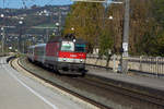 1144 090-8 passiert den Haltepunkt Haselstauden als REX gen Dornbirn am 16.10.17.