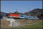 1144 021 mit EC151 bei Bruck an der Mur am 6.04.2018.