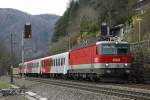 1144 207 mit Z4014 bei Stübing am 25.03.2014.