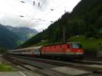 1144 045 mit IC 592 (Salzburg Hbf - Klagenfurt Hbf) am 28.6.2015 bei der Einfahrt in den Bahnhof Mallnitz-Obervellach.