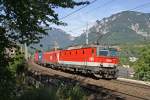 1144.203+1116 fahren mit G-43401 am steilsten Streckenstück zwischen Payerbach und Küb am 28.8.15 bergwärts.