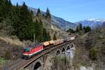 Besonders schön an der Tauernbahn finde ich - neben der grandiosen Landschaft und dem eingleisigen Streckenabschnitt zwischen Bad Hofgastein und Angertal mit seinen Kunstbauten aus dem Anfang des