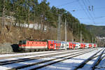 Prosit Neujahr!! wünscht allen Andreas Hansch mit meinem letzten Foto von 2016 mit dem R-2333 mit 1144.114 bei der Einfahrt in Payerbach/R.