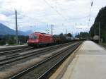 1216 004 mit einem Gterzug am 31.7.2007 in Brixlegg.