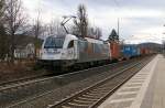 1216 955 mit Containerzug in Fahrtrichtung Norden.