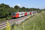 Nochmal ein buntes Tandem,durch 3020.319+262 als S-3 bei Sollenau am 26.5.18