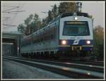 4020 262 als S-Bahn nach Wien Meidling unterwegs, aufgenommen am Morgen des 23.9.2006 nchst der S-Bahnstation Bisamberg kurz vor Wien.