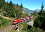 1116 027 mit EC 111 am Hundsdorfer-Viadukt zwischen Bad Hofgastein und Angertal.