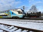 Bahngenerationen im Bhf. Timelkam, oder ein rasanter KISS(WEST385) für die altehrwürdige 392.2530 der ÖGEG; 231210 