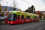 Triebwagen 659,Linie 1, Asperngasse am 7.11.2017.