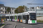 Variobahn 234 mit ihre Werbung für die Holding Graz Linien Tickets als Linie 7 in der Stiftingtalstraße, 13.10.2016.