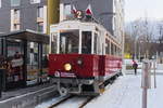 Innsbruck: Eröffnungsfest der Straßenbahnlinien 2 und 5, Sonderfahrt der Tiroler Museumsbahnen mit historischem Triebwagen 4 an der Endhaltestelle Josef-Kerschbaumer-Straße im Stadtteil