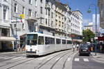 Am 7. Juni 2011 ist GTW 53 der Linz AG Linien als Linie 3 in der Landstraße nahe der Haltestelle Goethekreuzung unterwegs. 