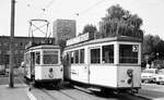 Straßenbahn Linz__Linie 3 setzt um an der Endhaltestelle Hbf: Tw 3 und Bw 106.__28-07-1975