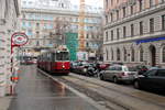 Wien Wiener Linien SL 71 (E2 4075) IX, Alsergrund, Peregringasse am 19. Februar 2017.