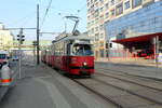 Wien Wiener Linien SL 30 (E1 4786) XXI, Floridsdorf, Neujedlersdorf, Brünner Straße / Krankenhaus Nord (im Bau) am 16. Februar 2017.