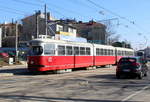 Wien Wiener Linien SL 49 (E1 4550 + c4 1371) XIV, Penzing, Hütteldorf, Linzer Straße (Hst. Deutschordenstraße) am 15. Februar / Feber 2017.