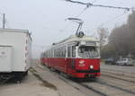 Wien Wiener Linien SL 6 (E1 4536 + c4 1311) XI, Simmering, Simmeringer Hauptstraße / Zentralfriedhof 3. Tor am 16. Oktober 2017.