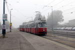 Wien Wiener Linien SL 71 (E2 4085 (SGP 1988) + c5 1485 (Bombardier-Rotax 1987)) XI, Simmering, Simmeringer Hauptstraße / Zentralfriedhof 2.