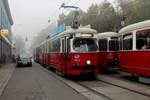 Wien Wiener Linien SL 49 (E1 4542 + c4 13** / E1 4549 + c4 1364) XIV, Penzing, Hütteldorfer Straße / Lützowgasse am 20.