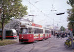 Wien Wiener Linien SL 6 (E2 4068) XV, Rudolfsheim-Fünfhaus, Neubaugürtel / Europaplatz / Westbahnhof am 19.