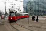 Wien Wiener Linien SL 2 (E2 4022 + c5 1422) I, Innere Stadt, Franz-Josefs-Kai am 17.