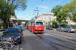 Wien Wiener Linien SL 49 (E1 4549 + c4 1359 (Bombardier-Rotax, vorm.