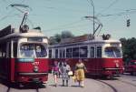 Wien Wiener Stadtwerke-Verkehrsbetriebe (WVB) SL 60 (E1 4717 (SGP 1969) / SL 10 (E1 4720 (SGP 1969)) Kennedybrücke am 15.