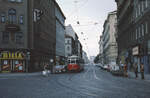 Wien Wiener Stadtwerke-Verkehrsbetriebe (WVB) SL 5 (L4 600 (SGP 1961)) XX, Brigittenau, Rauscherstraße / Wallensteinstraße im Juli 1977. - Scan eines Diapositivs. Kamera: Leica CL.