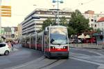 Wien Wiener Linien SL 31 (B 688) Floridsdorf, Schlosshofer Strasse / Franz-Jonas-Platz am 8.