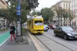 Wien Wiener Linien: E1 4867 (SGP 1976) als Vienna Ring Tram Kärntner Ring / Akademiestraße am 14.