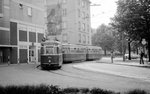 Wien WVB SL 62 (L (L4) 554 + l + l (Tw: SGP; Bw: Gräf&Stift)) Meidling, Schedifkaplatz am 3. Mai 1976. - Scan von einem S/W-Negativ. Film: Ilford FP4. Kamera: Kodak Retina Automatic II.