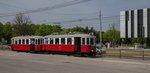 M 4033 + m3 5356 als Zubringer zum Tramwaytag am 25.April.2015 beim Zentralfriedhof