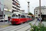 Wien WVB SL 32 (E1 4796 (SGP 1972) + c4 1314 (Bombardier-Rotax 1974)) XXI, Floridsdorf, Franz-Jonas-Platz im August 1994.