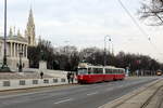 Wien Wiener Linien SL 2 (E2 4059) I, Innere Stadt, Dr.-Karl-Renner-Ring / Parlament am 19. Februar 2017.