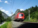 BR 1216 237 mit EC Transalpin bei Zams mit Kronburg am 10.07.2008