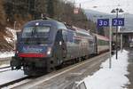 1216 019 mit EC31 in Leoben Hbf.