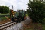 Lange Jahre musste die Vegetation entlang der Stainzer Lokalbahn mühevoll von einem Niederflurwagen aus geschnitten werden.