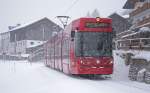 Flexity 352 bei heftigen Schnee als STB in Kreith, 29.12.2014