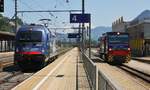 Am 27.7.2018 fand die Radio-Tirol Sommertour im 3-Spuren Bahnhof Jenbach statt. Dabei waren die 1216 019-0 der ÖBB und D15 der Zillertalbahn zu besichtigen. Beide Lokomotiven sind mit der Werbung für die  Tirolschiffahrt.at  unterwegs. Führerstandsmitfarten auf der 1216 für Kinder waren sehr angesagt. 