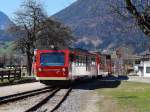 Triebzug der Zillertalbahn als R 147 nach Mayrhofen beim Zwischenstopp in Strass am 29.