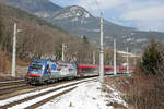 Achensee 1216.019 fährt mit RJ-133 im März 2018 durch den Bhf.Payerbach.