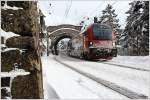 1116 241 schiebt den railjet 651(Wien Meidling - Graz) durch den Krausel Tunnel, nahe Breitenstein.
19.1.2012