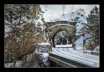 Eingerahmt vom Kleinen Krausel Tunnel, zieht Brenner& Brenner Dampflok 33.132 den Sonderzug 14157 zum  Winterdampf am Semmering  von Wien nach Mürzzuschlag.
Breitenstein 6.1.2015