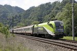 1016 014 mit EC158 zwischen Pernegg und Bruck/Mur am 23.05.2016.